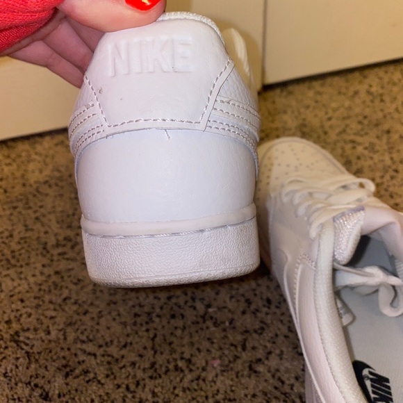 Nike Vision Low - Picture 5 of 8